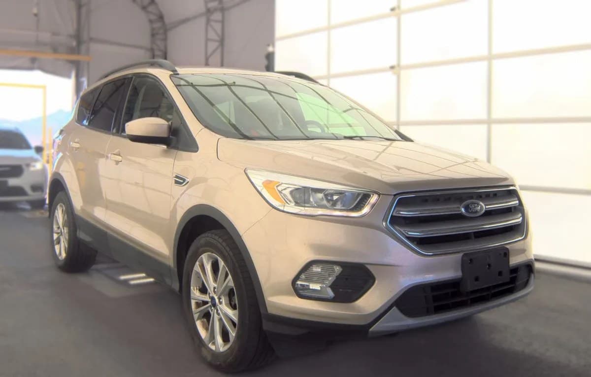 2018 FORD ESCAPE SEL 4