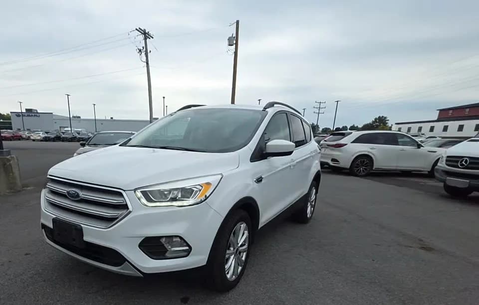2019 FORD ESCAPE SEL 2
