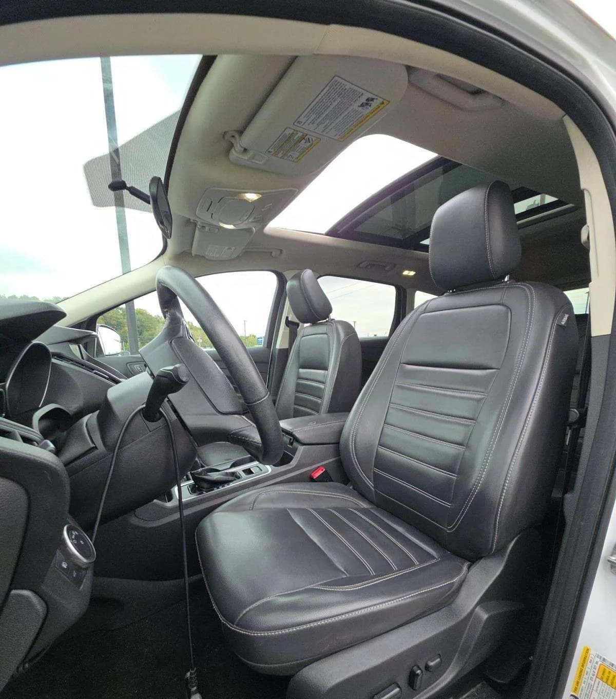 2019 FORD ESCAPE SEL 4