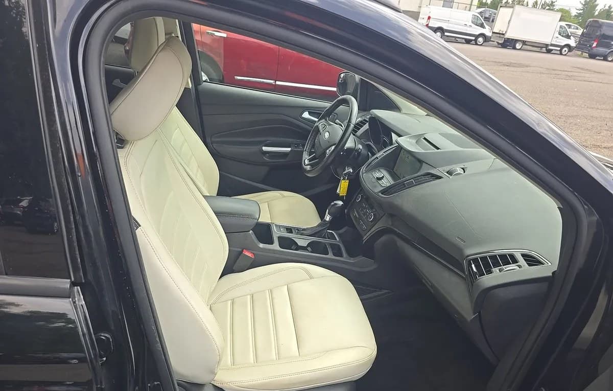2018 FORD ESCAPE SEL 4