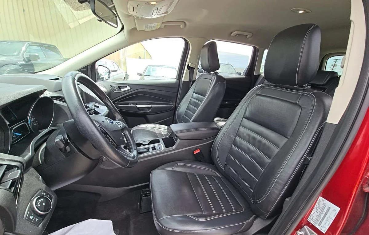 2018 FORD ESCAPE SEL 4