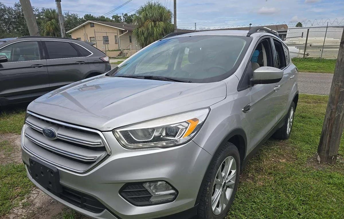 2018 FORD ESCAPE SEL 2