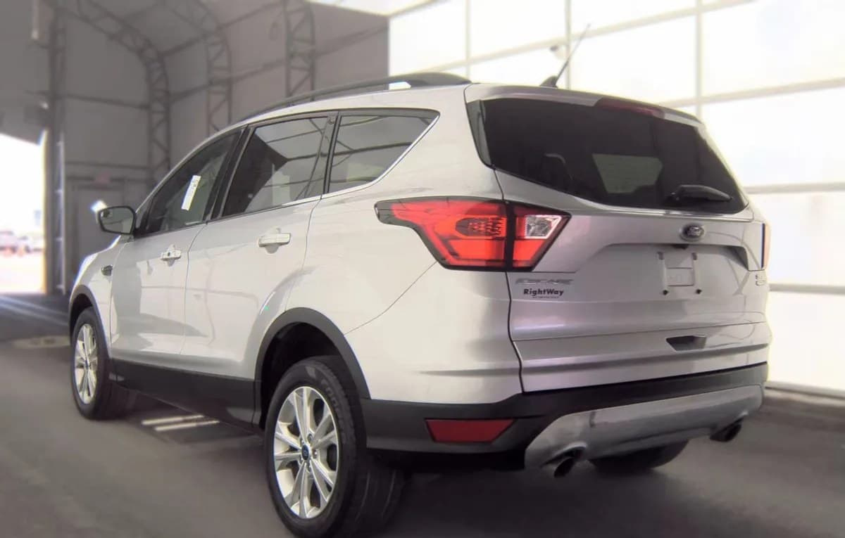 2019 FORD ESCAPE SEL 5