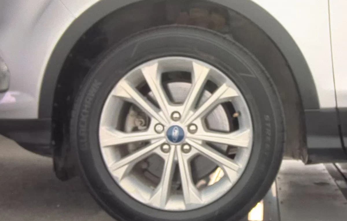 2019 FORD ESCAPE SEL 6