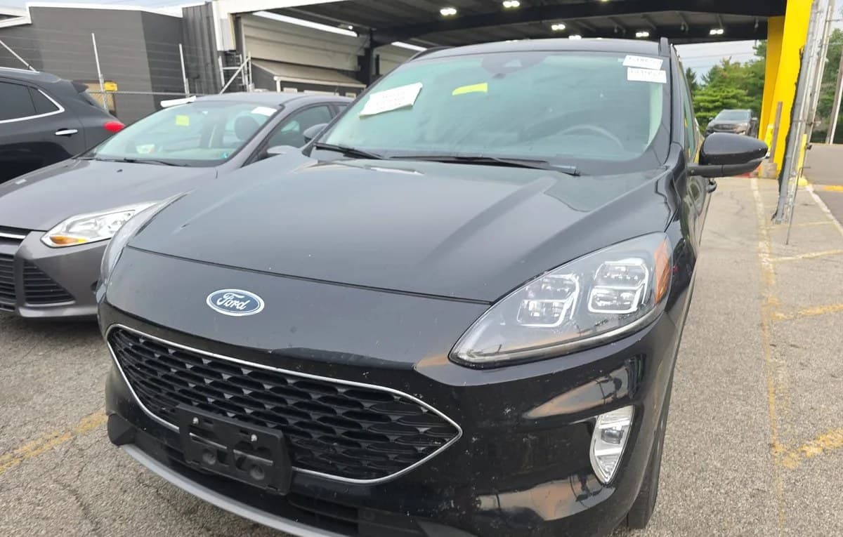 2020 FORD ESCAPE Titanium 3