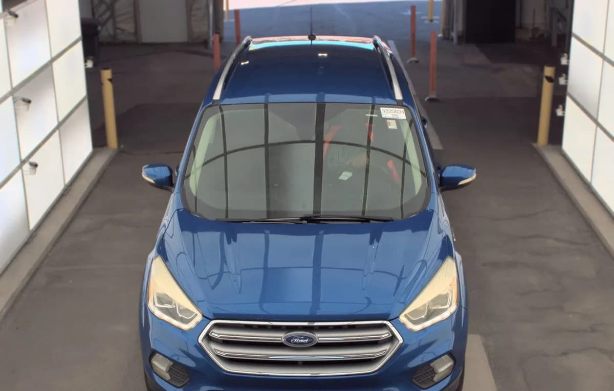 2017 FORD ESCAPE Titanium 2