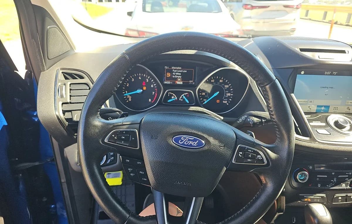2017 FORD ESCAPE Titanium 6