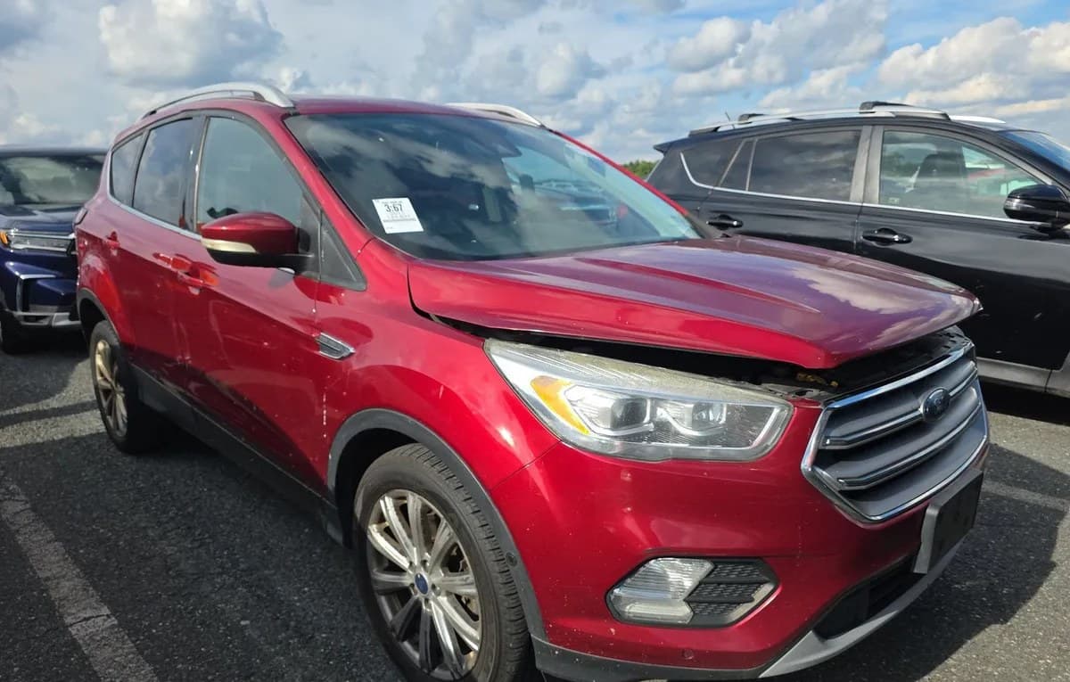 2017 FORD ESCAPE Titanium 3