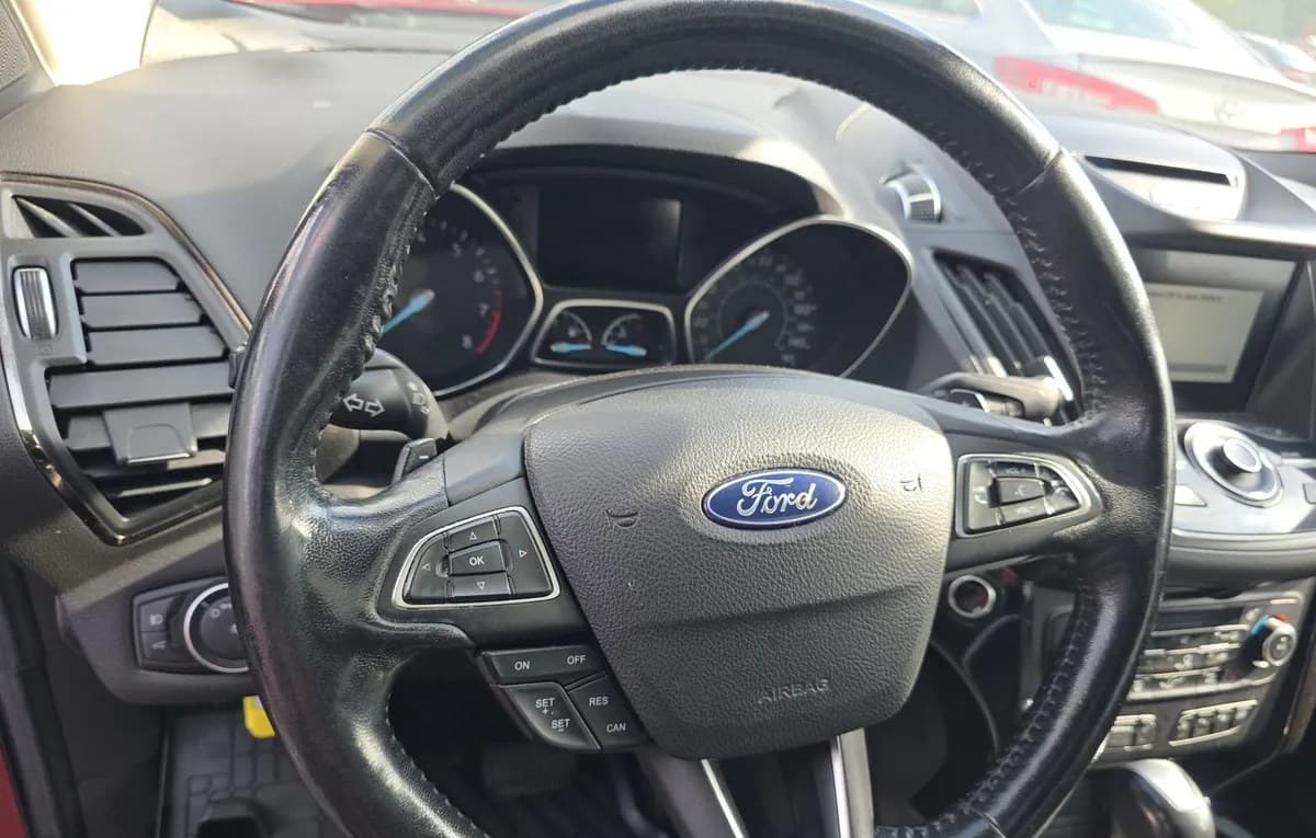 2017 FORD ESCAPE Titanium 6