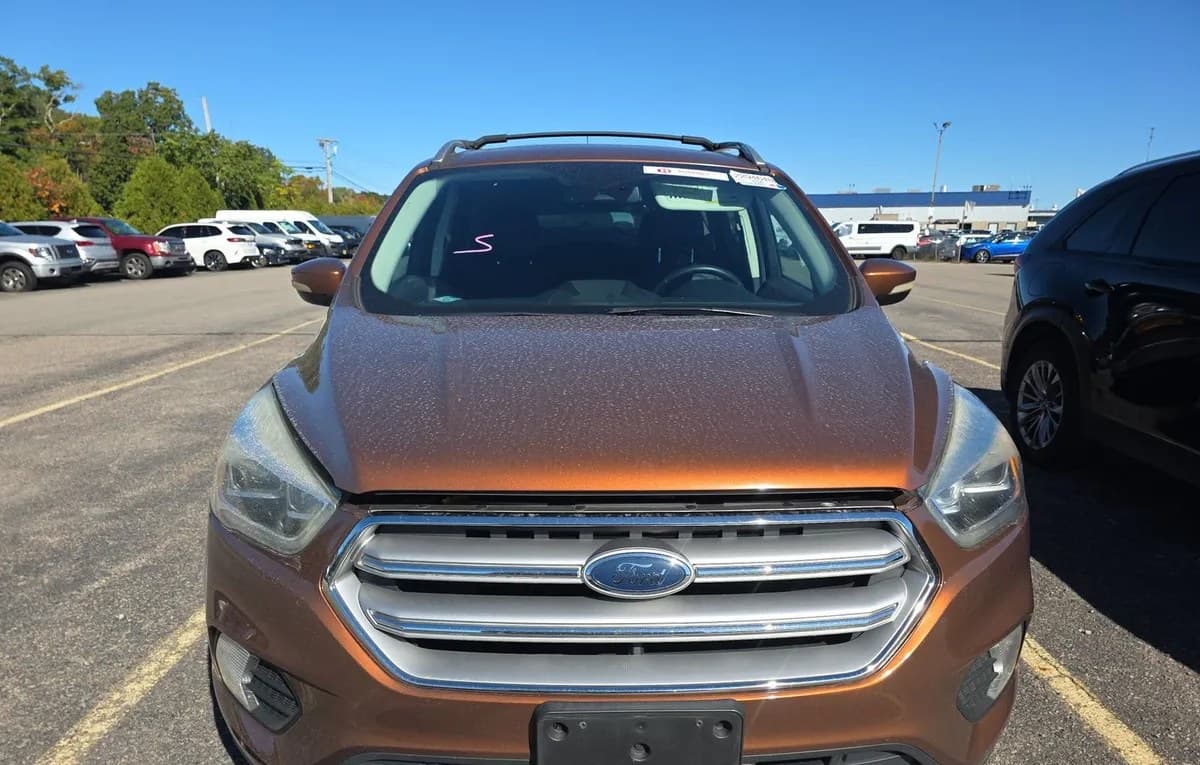 2017 FORD ESCAPE TITANIUM 3