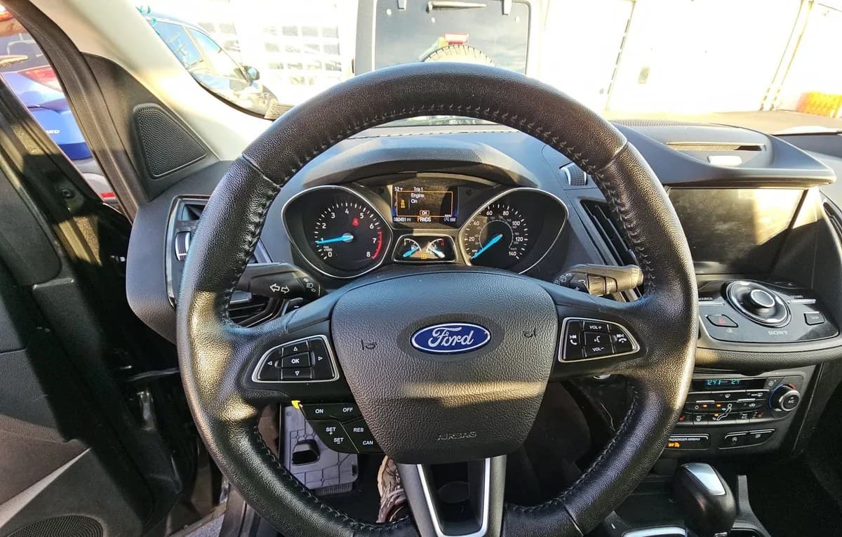 2017 FORD ESCAPE Titanium 7