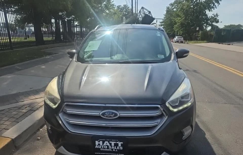 2017 FORD ESCAPE Titanium 2