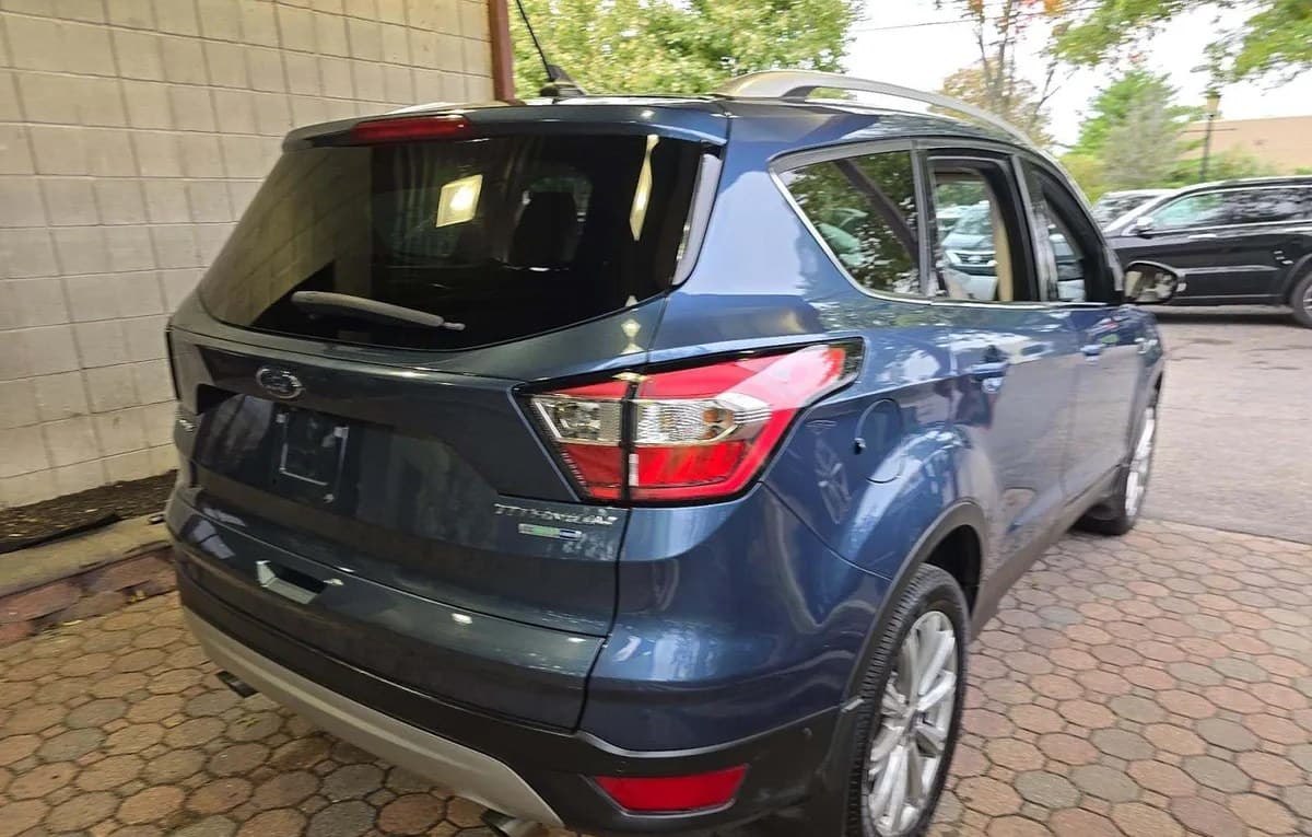 2018 FORD ESCAPE Titanium 4