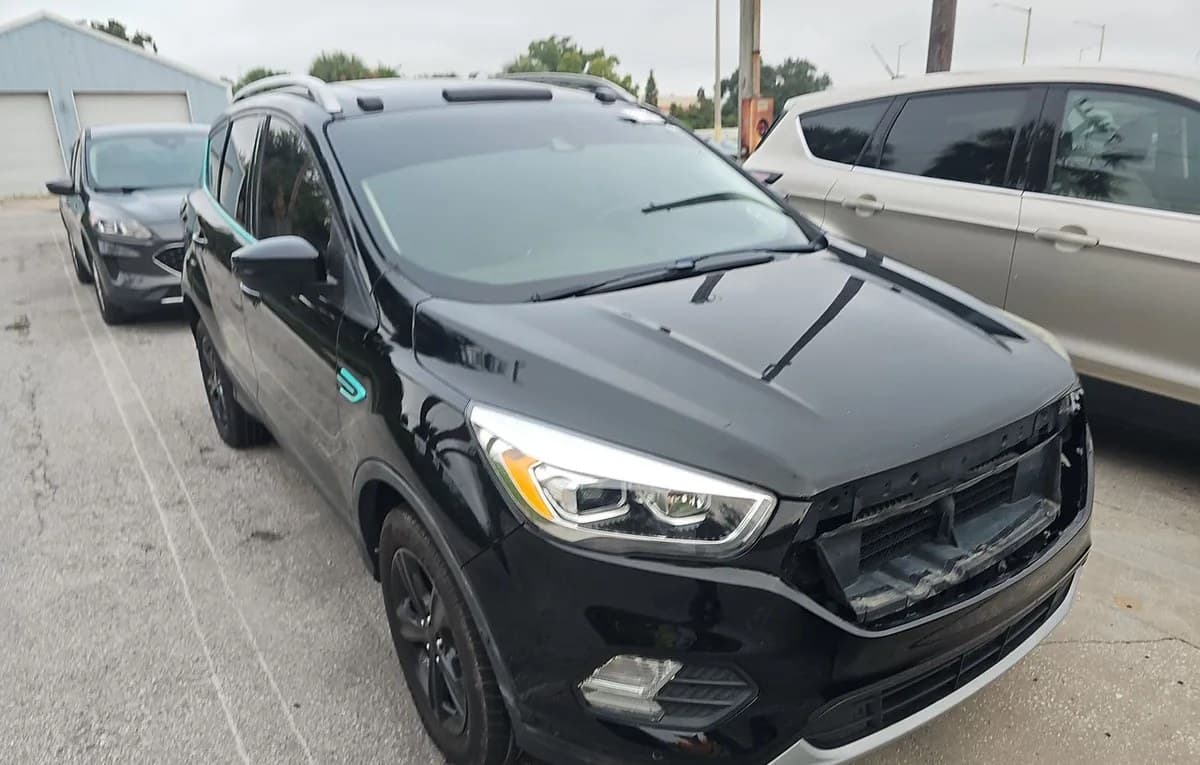 2018 FORD ESCAPE Titanium 3