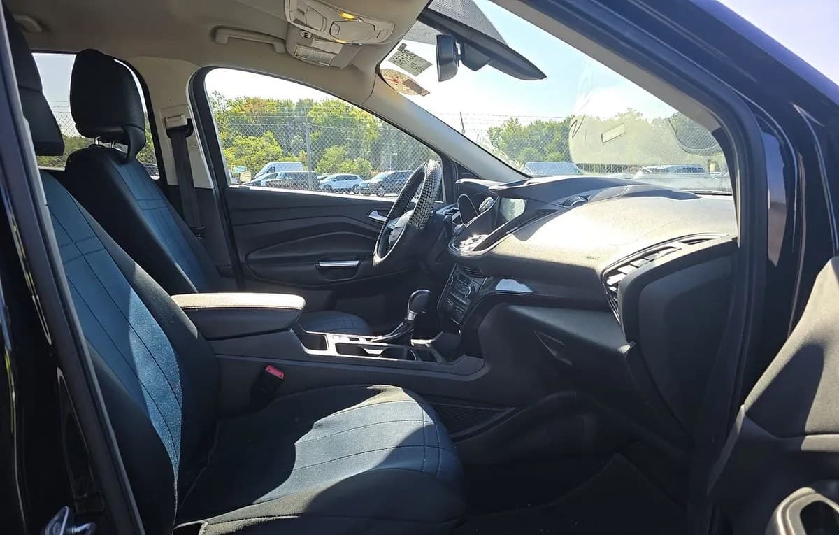 2017 FORD ESCAPE Titanium 4