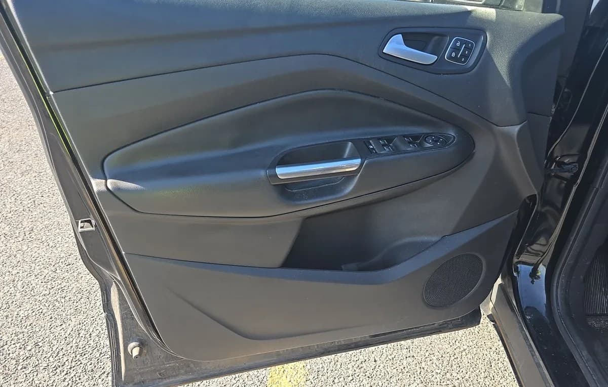 2017 FORD ESCAPE Titanium 5