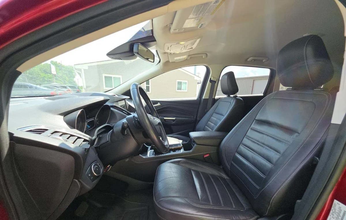 2018 FORD ESCAPE Titanium 3