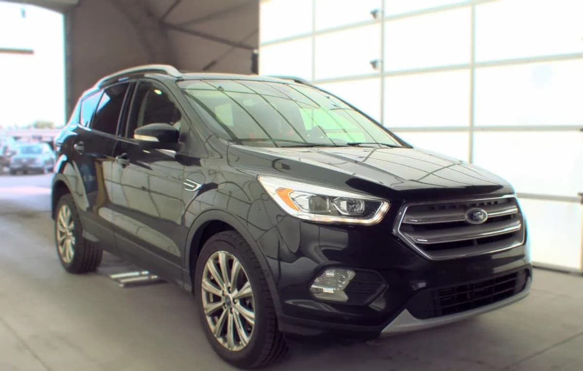 2018 FORD ESCAPE TITANIUM 4