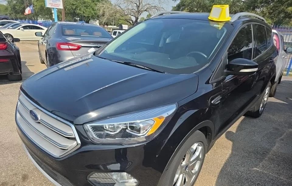 2019 FORD ESCAPE Titanium 2