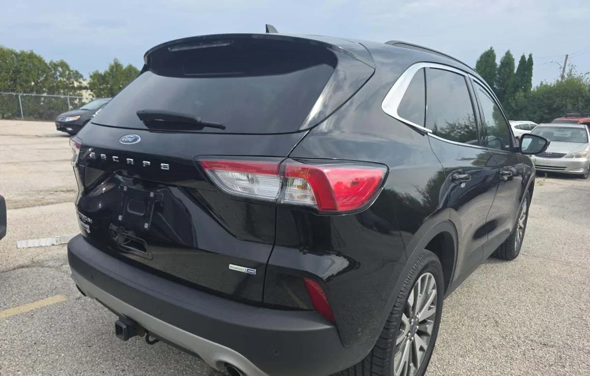 2020 FORD ESCAPE TITANIUM 4