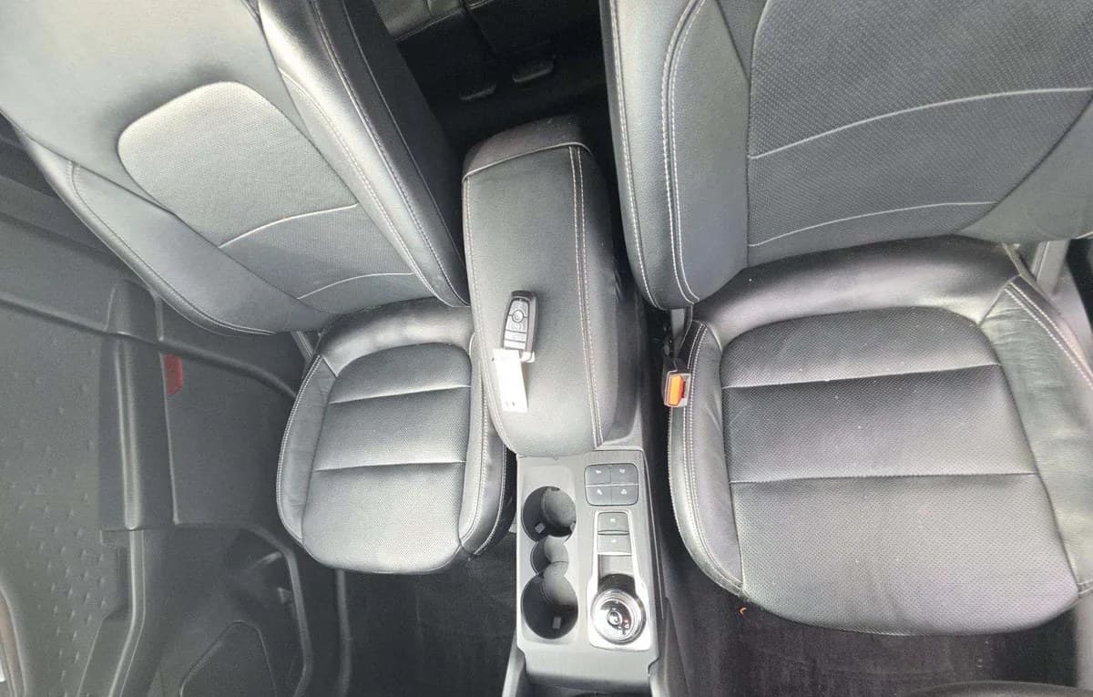 2020 FORD ESCAPE TITANIUM 5
