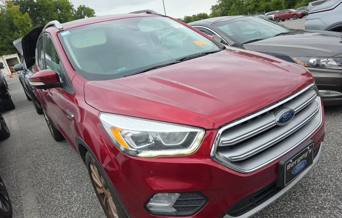 2017 FORD ESCAPE Titanium 3
