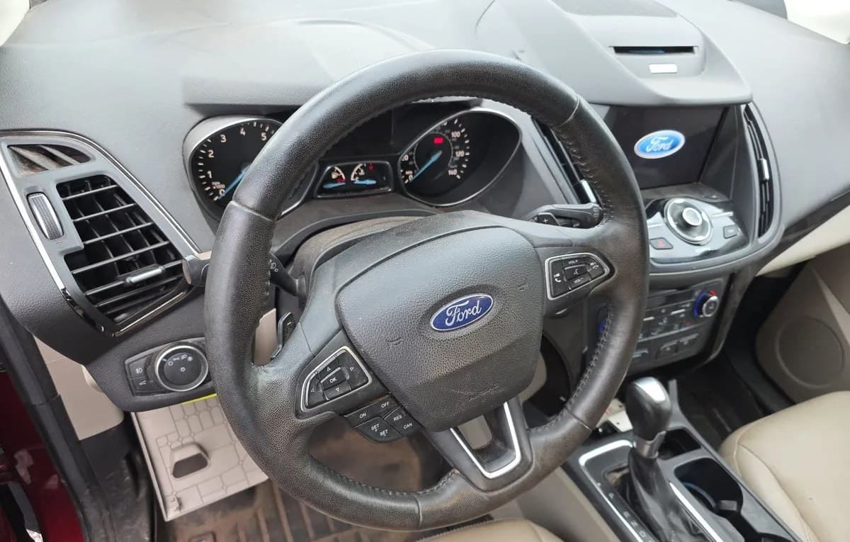 2017 FORD ESCAPE Titanium 6