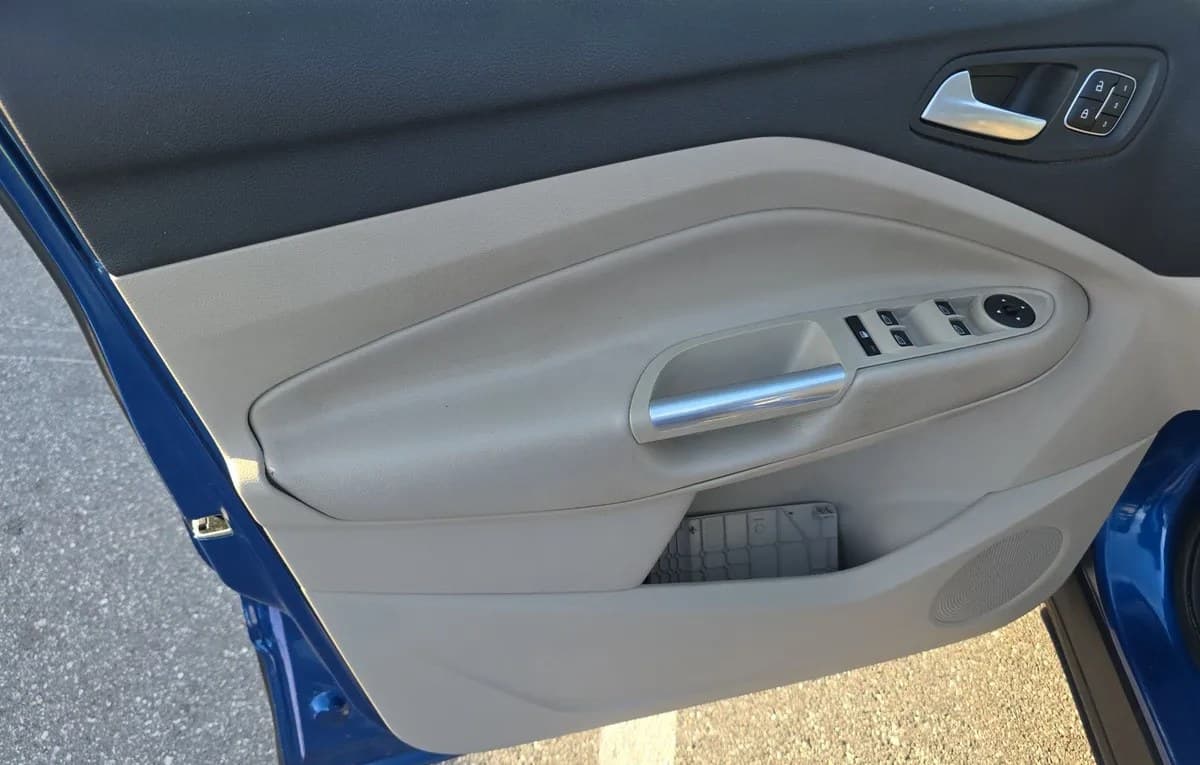 2019 FORD ESCAPE Titanium 6