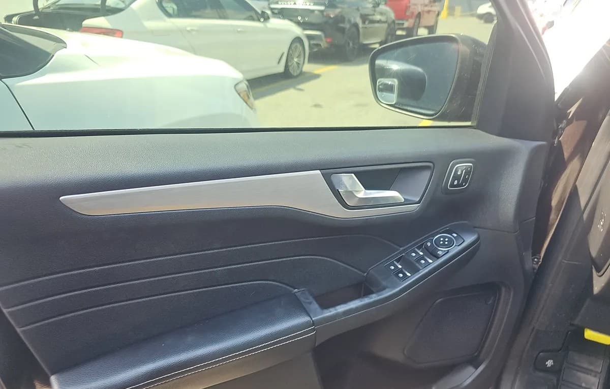 2023 FORD ESCAPE Platinum 6
