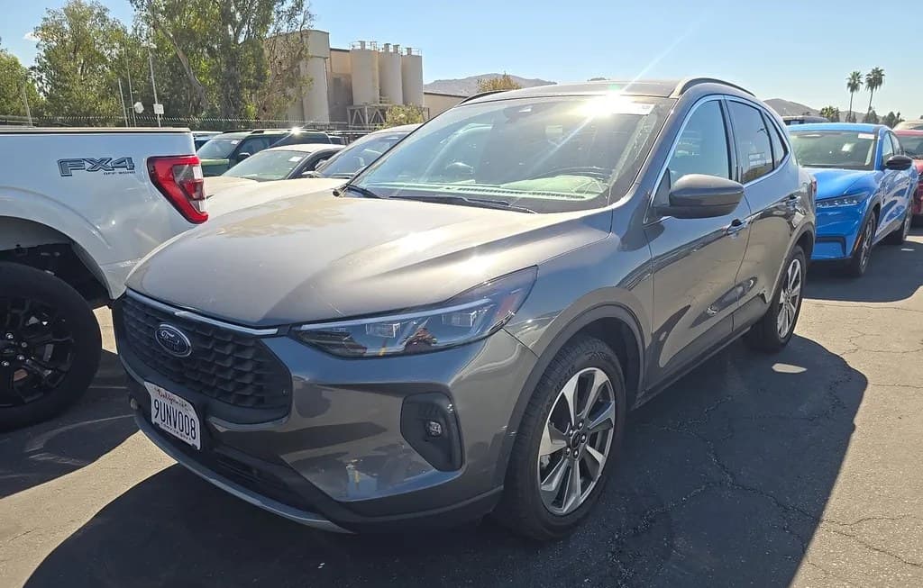2025 FORD ESCAPE PLATINUM