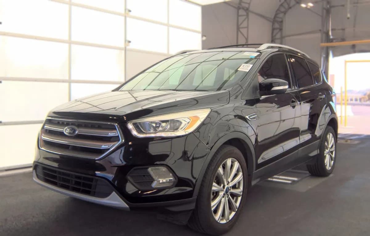 2017 FORD ESCAPE TITANIUM 2