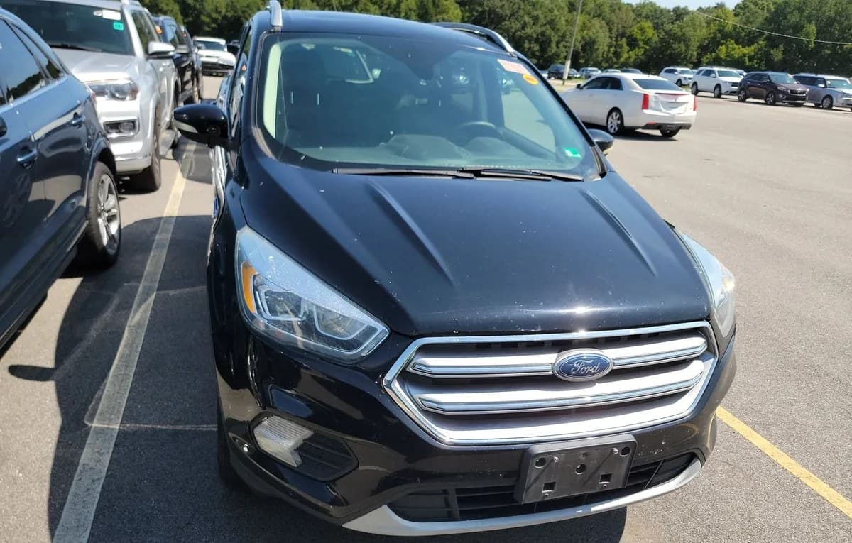 2017 FORD ESCAPE Titanium 3