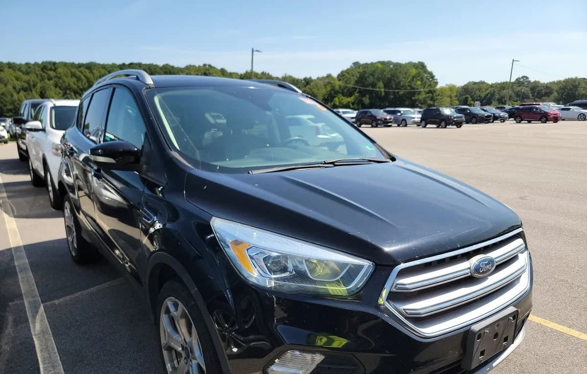 2017 FORD ESCAPE Titanium 4