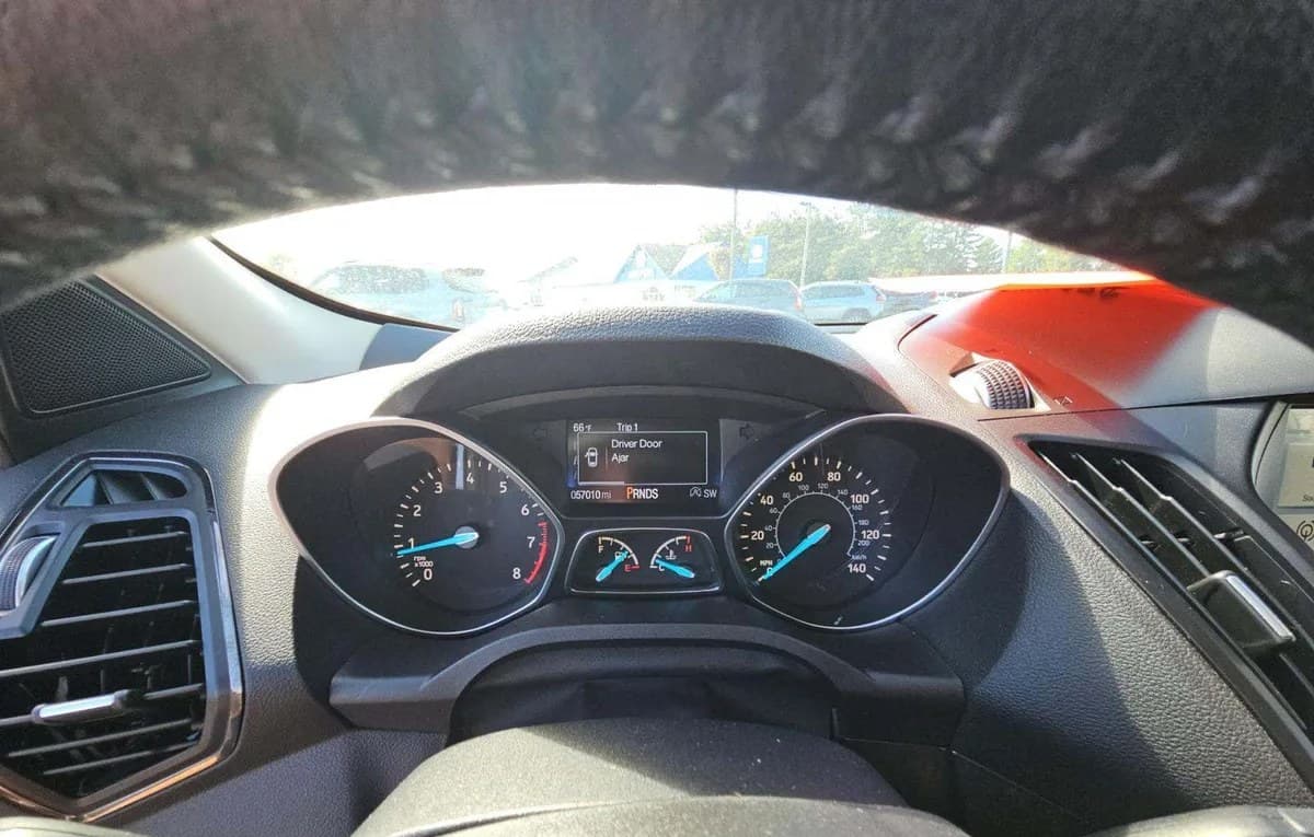 2017 FORD ESCAPE Titanium 6