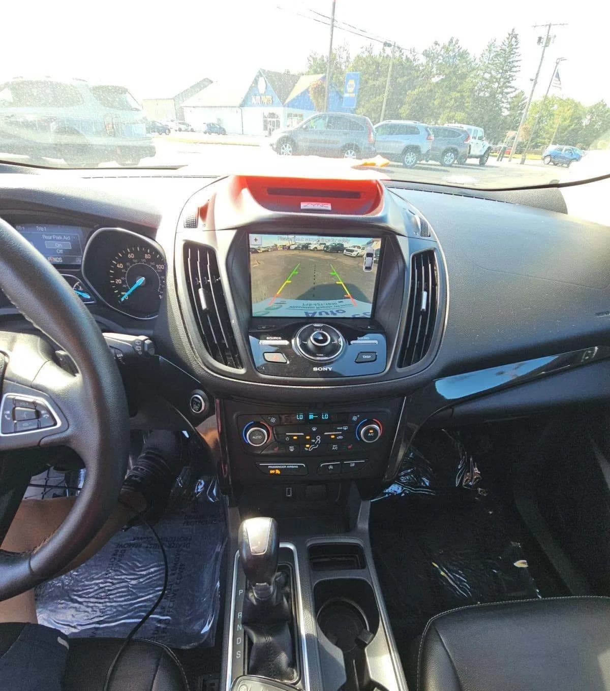 2017 FORD ESCAPE Titanium 7