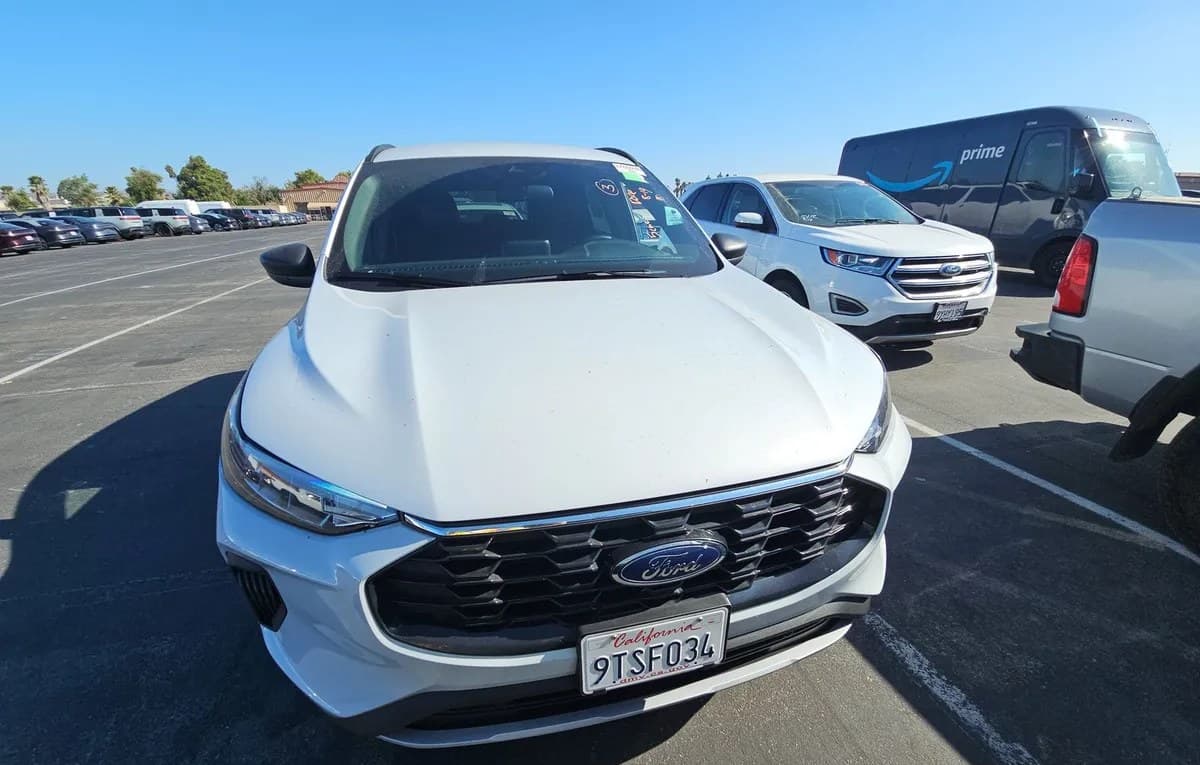 2025 FORD ESCAPE ST-LINE 3