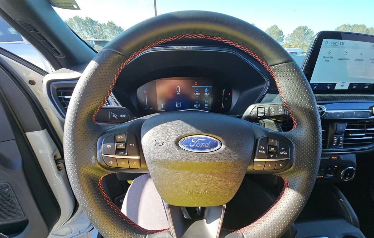 2025 FORD ESCAPE ST-LINE 7