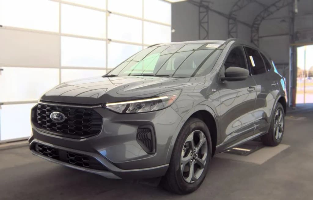 2024 FORD ESCAPE ST-LINE 1