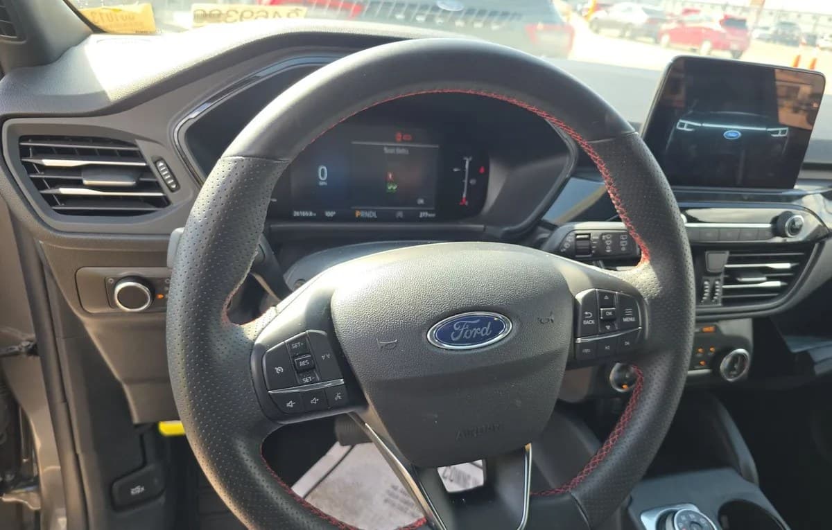 2025 FORD ESCAPE ST-Line 7