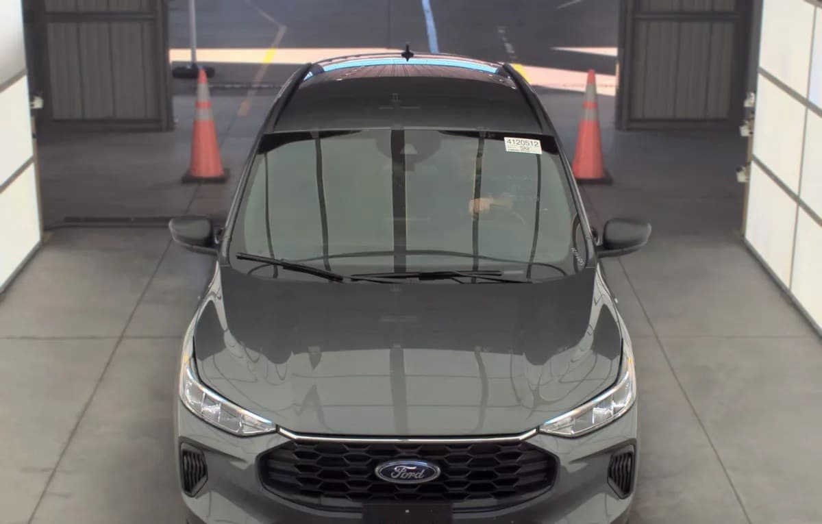 2025 FORD ESCAPE ST-LINE 3