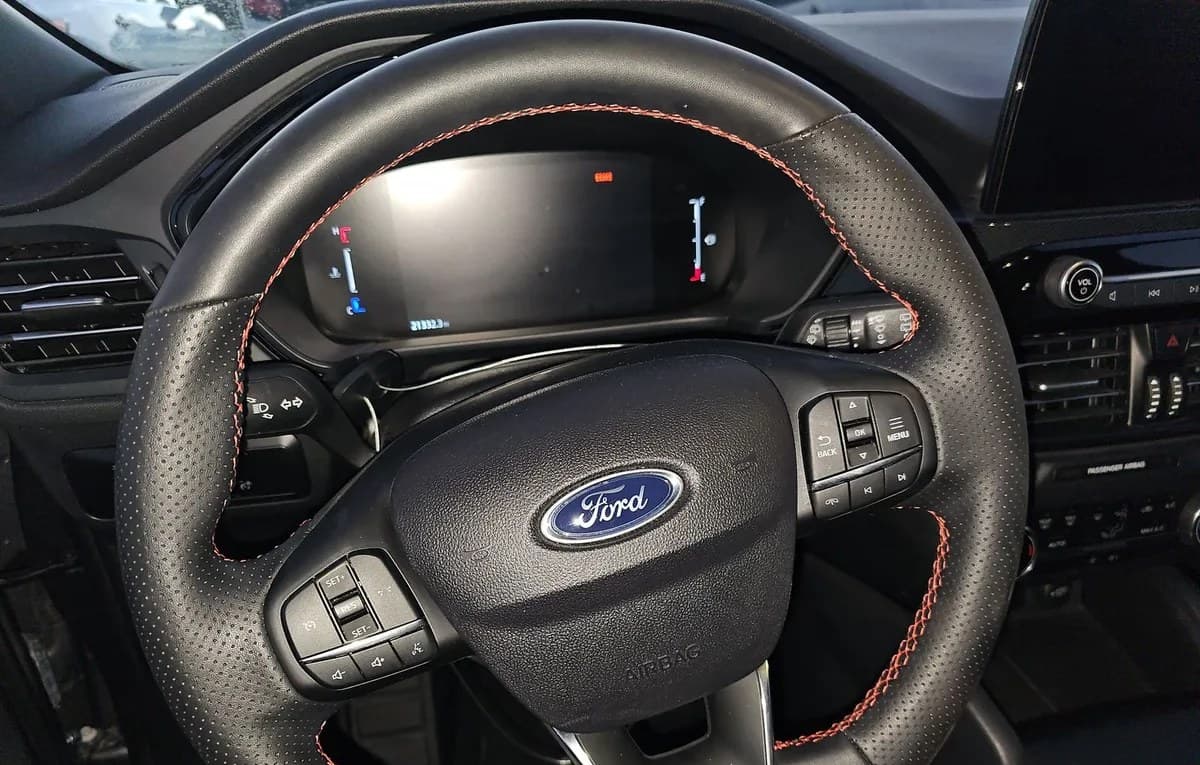 2025 FORD ESCAPE ST-Line 7