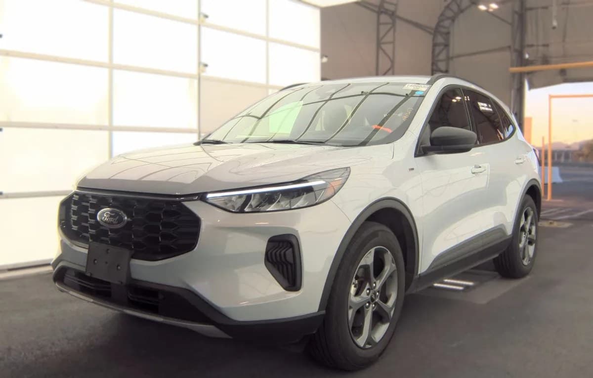 2025 FORD ESCAPE ST-LINE 2