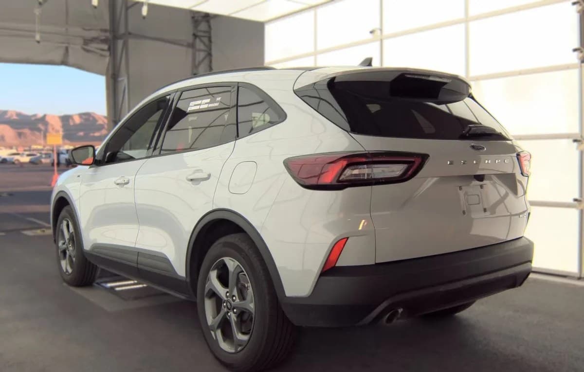 2025 FORD ESCAPE ST-LINE 5