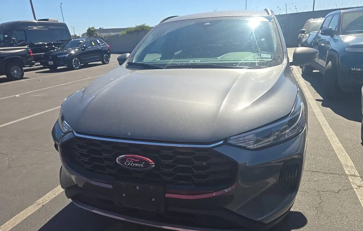 2025 FORD ESCAPE ST-LINE 3