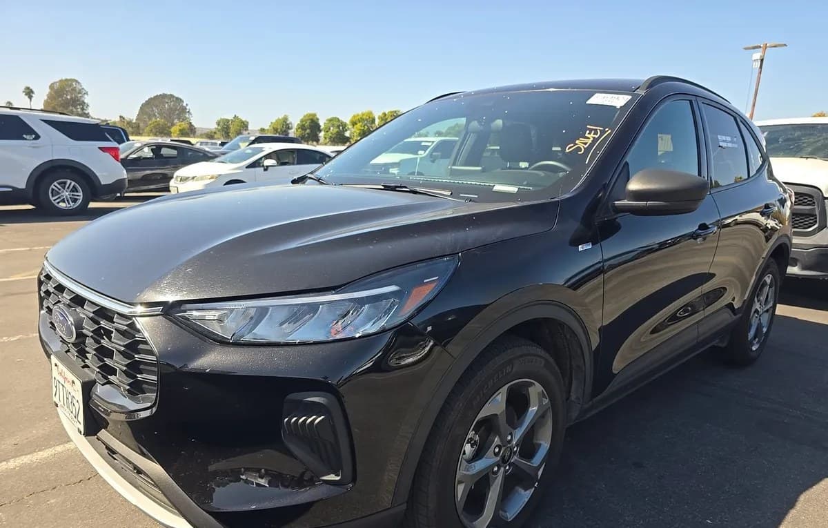 2025 FORD ESCAPE ST-LINE 2
