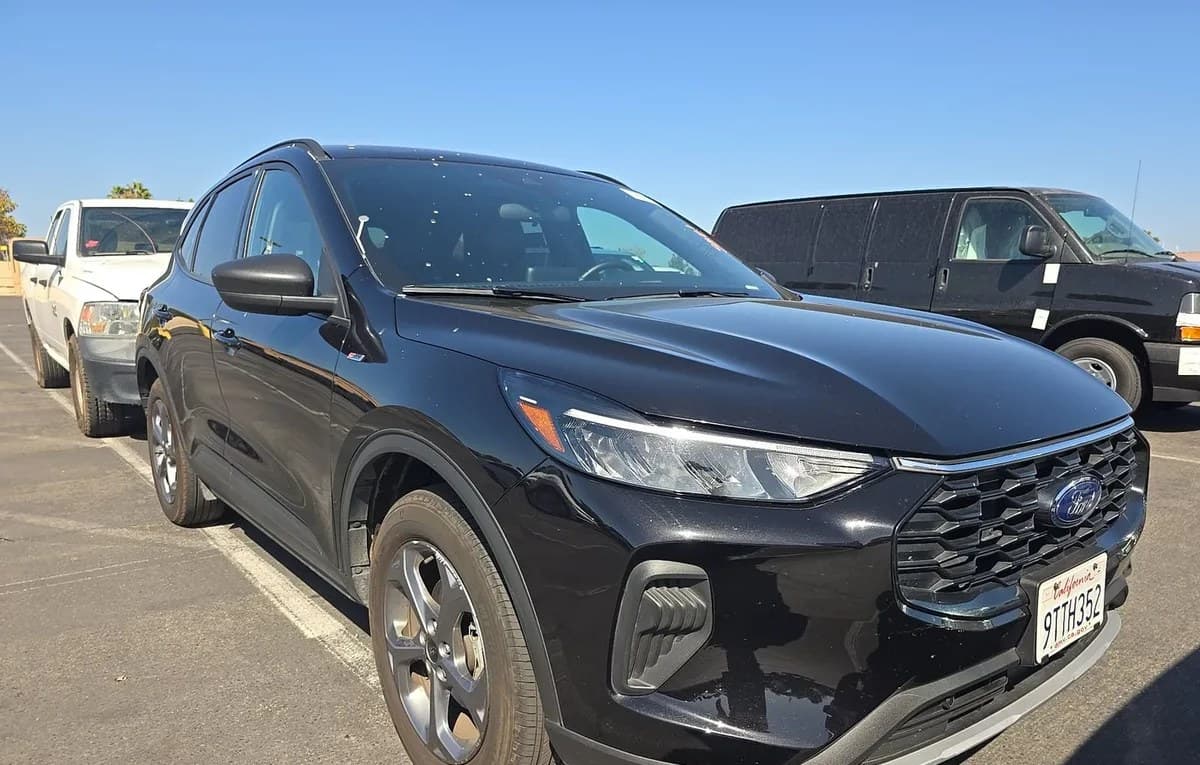 2025 FORD ESCAPE ST-LINE 4