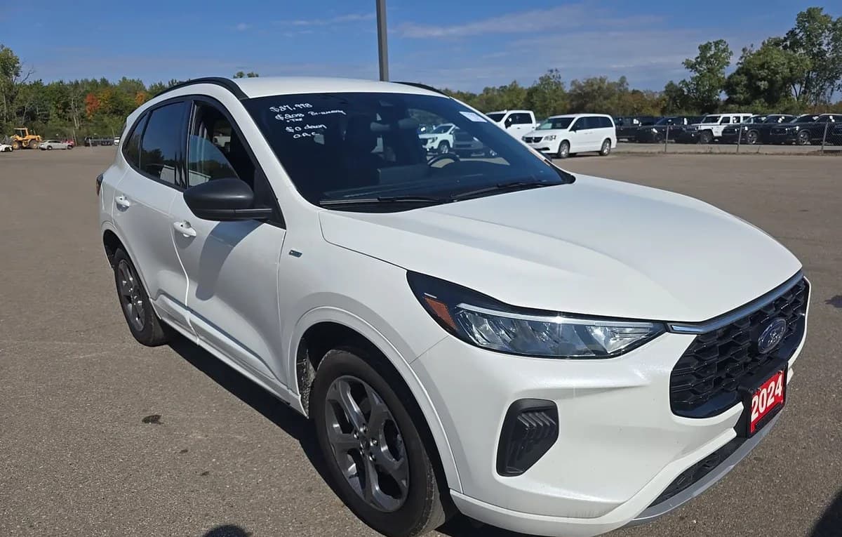 2024 FORD ESCAPE ST-LINE 4