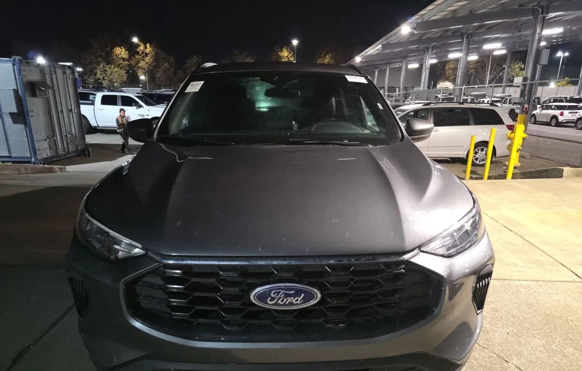 2025 FORD ESCAPE ST-Line 3