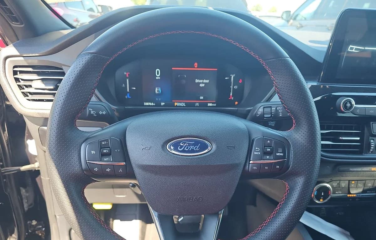 2025 FORD ESCAPE ST-Line 7