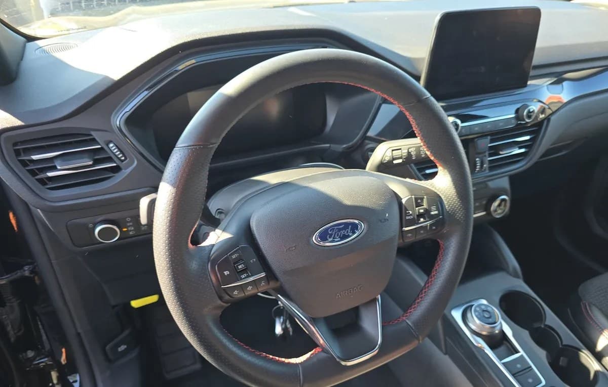2025 FORD ESCAPE ST-LINE 7